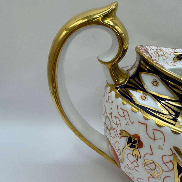 Royal Crown Derby Imari 2451 Partial Teapot. Large 6 cup teapot dated 1939. - Picture 11 of 17
